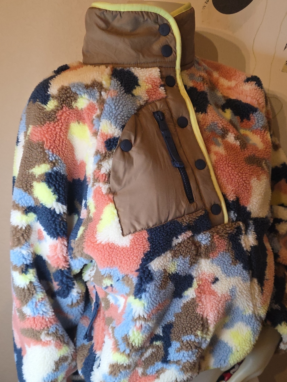 NEW Free People Multi-Color Sherpa Pullover with YELLOW LIME Trim HIT THE SLOPES - Picture 9 of 9